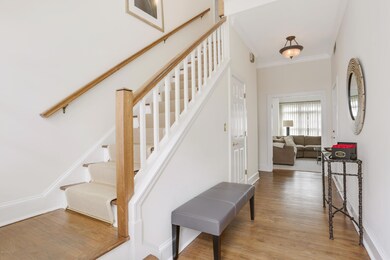 48 Spring St Greenwich CT-print-003-13-0