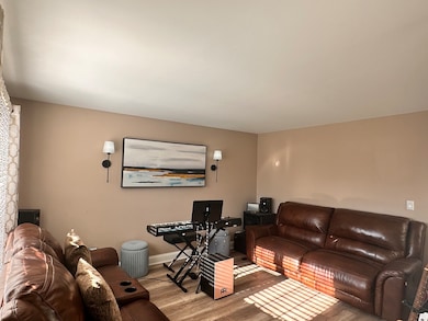 2214 Andrew Trail unit 1, Montgomery, IL 60538 - photo 3