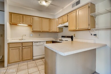 09 Kitchen