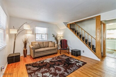 803 E 14th St N, Newton, IA 50208 - photo 6