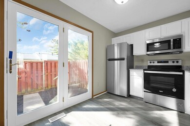 11-web-or-mls-759-cap-ln