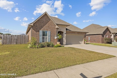 1-web-or-mls-101 St Lucius St-1