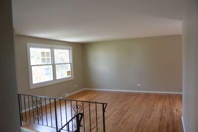 16918 Magnolia Dr, Hazel Crest, IL 60429 - photo 2