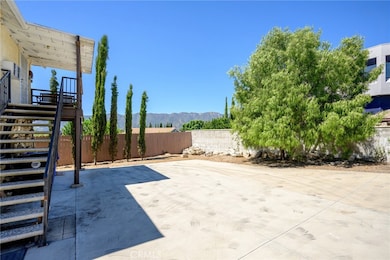 2526 Foothill Blvd unit 1/2, La Crescenta, CA 91214 - photo 2