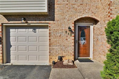 313 W 2nd St, Alburtis, PA 18011 - photo 3