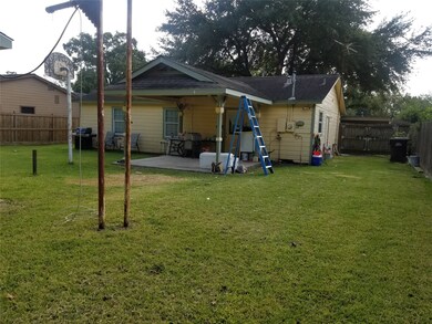 2215 Brea Crest St, Houston, TX 77093 - photo 3