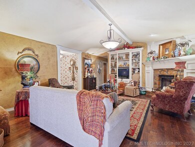 Lovely living area with built-ins and custom frame