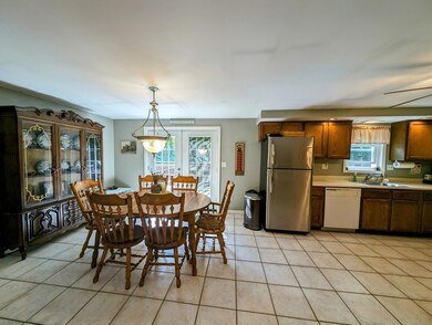 182 Ramshorn Rd, Charlton, MA 01507 - photo 5