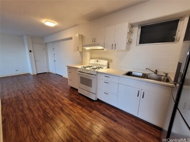 Cook and entertain guests with this open concept l