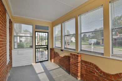 Enclosed Entry Porch