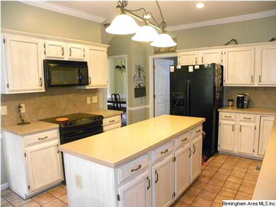More kitchen