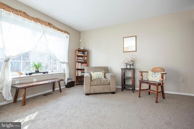 130 Regal Ct, Royersford, PA 19468 - photo 4