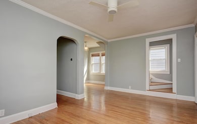 Living Room (3)