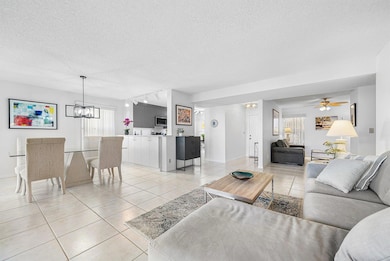 10423 S Circle Lake Dr unit 102, Boynton Beach, FL 33437 - photo 4