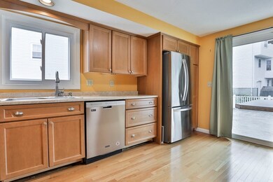 100 Sunderland Rd, Worcester, MA 01604 - photo 7
