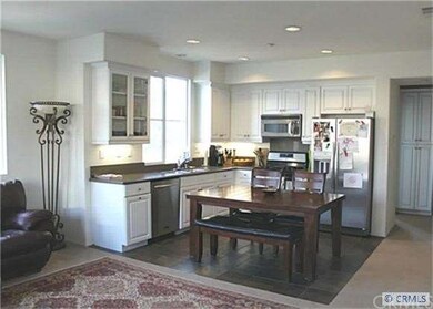 Open Kitchen