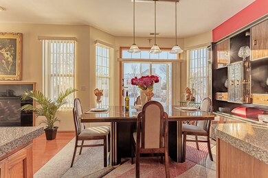 2125 Limestone Ln unit 771, Carpentersville, IL 60110 - photo 4