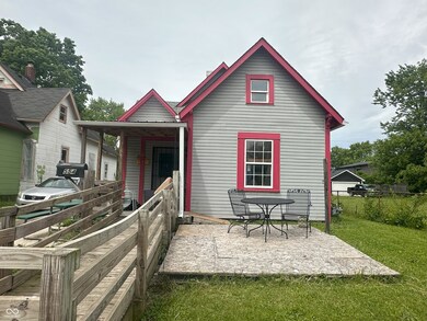 554 N Tacoma Ave, Indianapolis, IN 46201 - photo 2