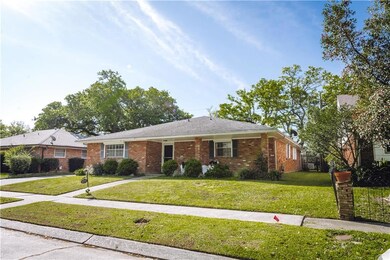 Charming and Welcoming - 5711 Carlisle