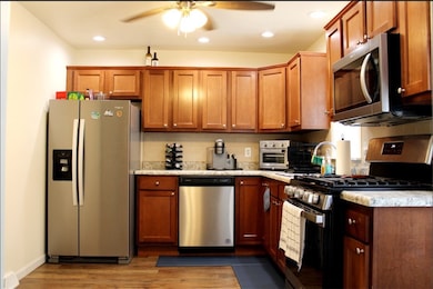 157 E College St, Canonsburg, PA 15317 - photo 3