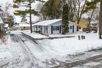 455 N 7th Place, Sturgeon Bay, WI 54235 - photo 2