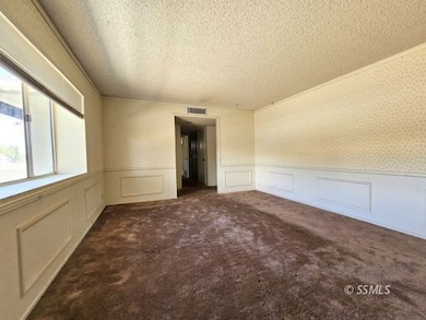 817 W Wasp Ave, Ridgecrest, CA 93555 - photo 4