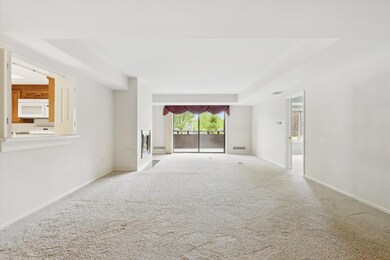 3181 Charlevoix Dr SE unit 103, Grand Rapids, MI 49546 - photo 5