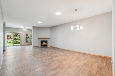 Living Room / Dining Room