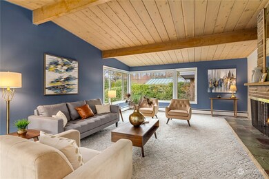 4052 Island Crest Way, Mercer Island, WA 98040 - photo 4