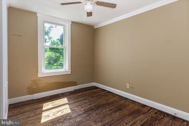 518 N Maple Ave, Brunswick, MD 21716 - photo 6