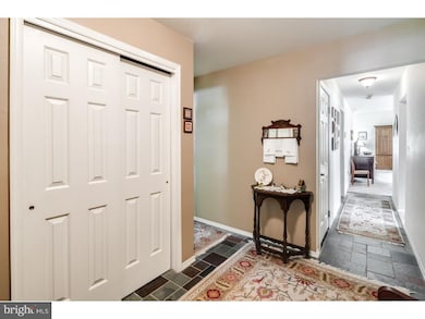 71 Deep Hollow Ln N, Columbus, NJ 08022 - photo 6