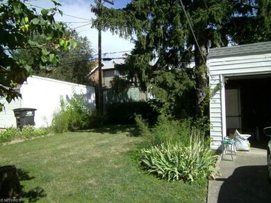 Perfect Place for a Garden!!