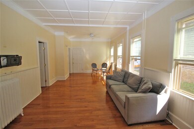 5 Carey St unit 1, Newport, RI 02840 - photo 4
