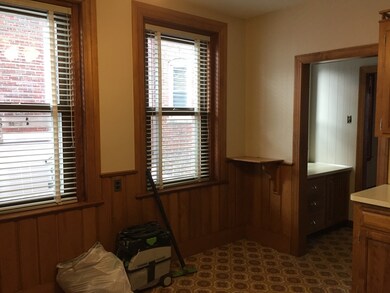 31 Waverly St, Brighton, MA 02135 - photo 5