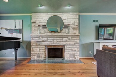 1309 W Wabash Ave, Enid, OK 73703 - photo 7