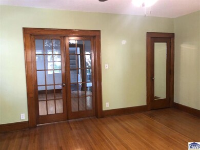 239 S 22nd St, Terre Haute, IN 47803 - photo 4