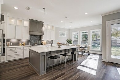 1453 Curtin St, Houston, TX 77018 - photo 6