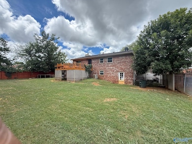 9031 Craigmont Rd SW, Huntsville, AL 35802 - photo 2