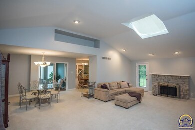 7140 SW Wattling Ct, Topeka, KS 66614 - photo 4