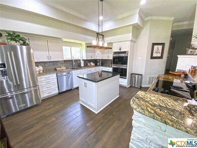 1405 Bluebird Trail, Copperas Cove, TX 76522 - photo 6