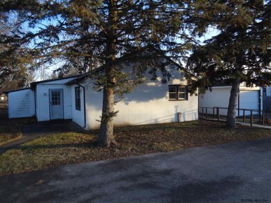 27 Louis Ave, Albany, NY 12204 - photo 2