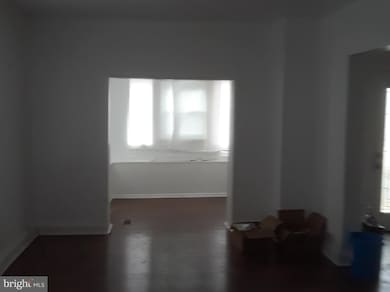 2800 Waldorf Ave, Baltimore, MD 21215 - photo 5