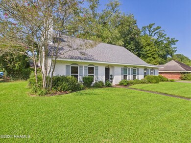 404 Robinhood Cir, Lafayette, LA 70508 - photo 2