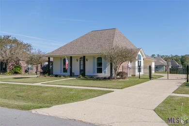 6450 Woodside Dr, Zachary, LA 70791 - photo 4