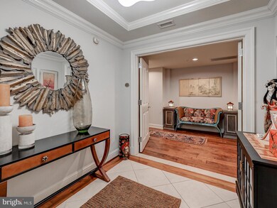 The Ritz-Carlton Residences, Baltimore, MD 21230 - photo 3