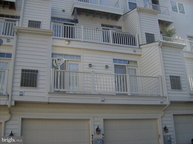 9505 Walker Way unit 9505, Manassas Park, VA 20111 - photo 5