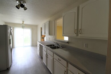 1042 Springwater Rd, Kokomo, IN 46902 - photo 6