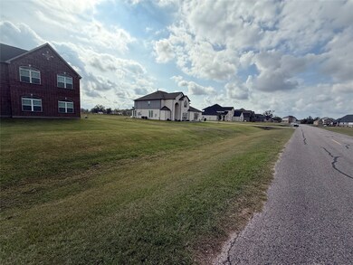 902 Lakeland Cir, Rosharon, TX 77583 - photo 5