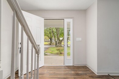 006_- 5474 Sumac Loop S - 015