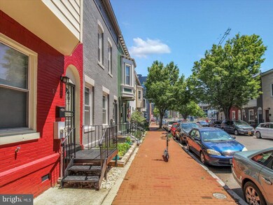 27 Bates St NW, Washington, DC 20001 - photo 4